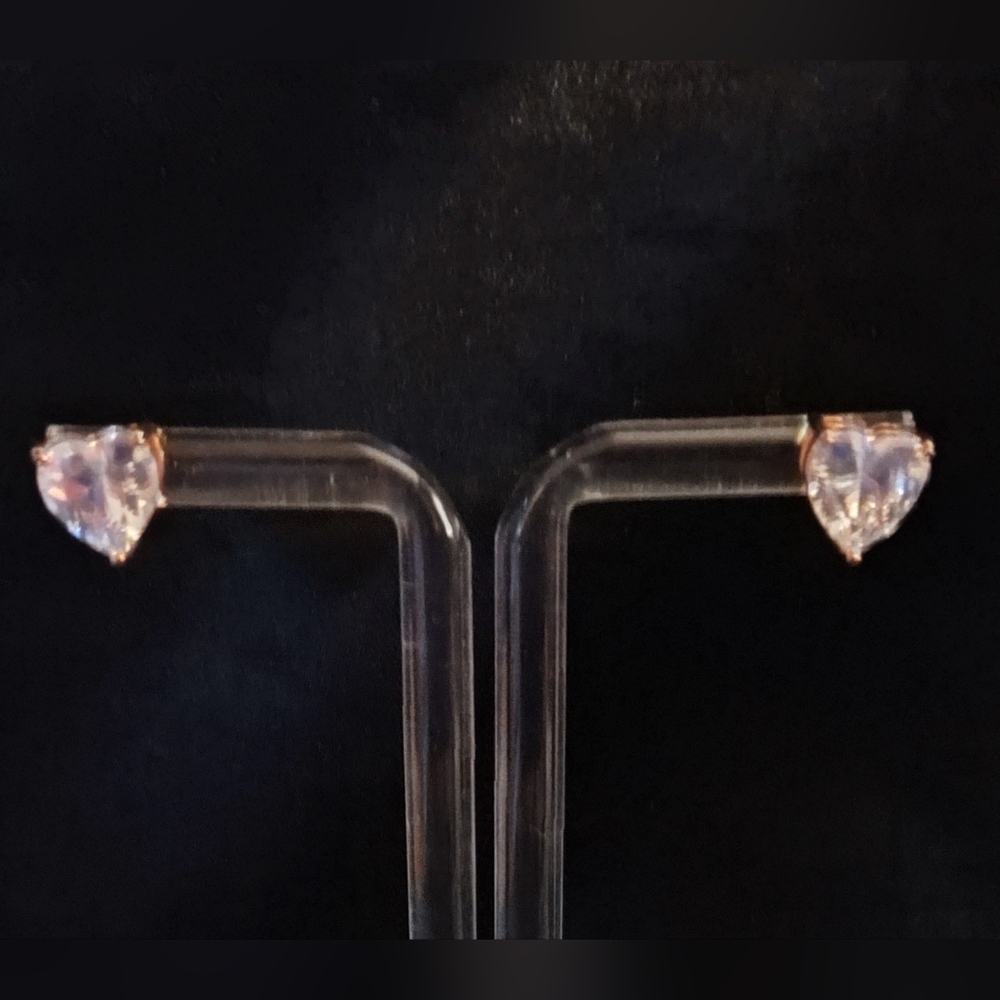 14kt Rosegold Heart Shaped Earrings